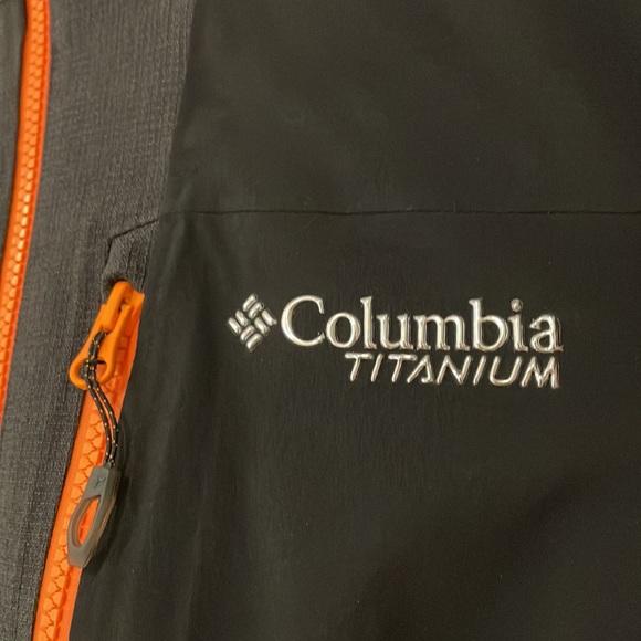 Columbia jacket - Picture 3 of 7